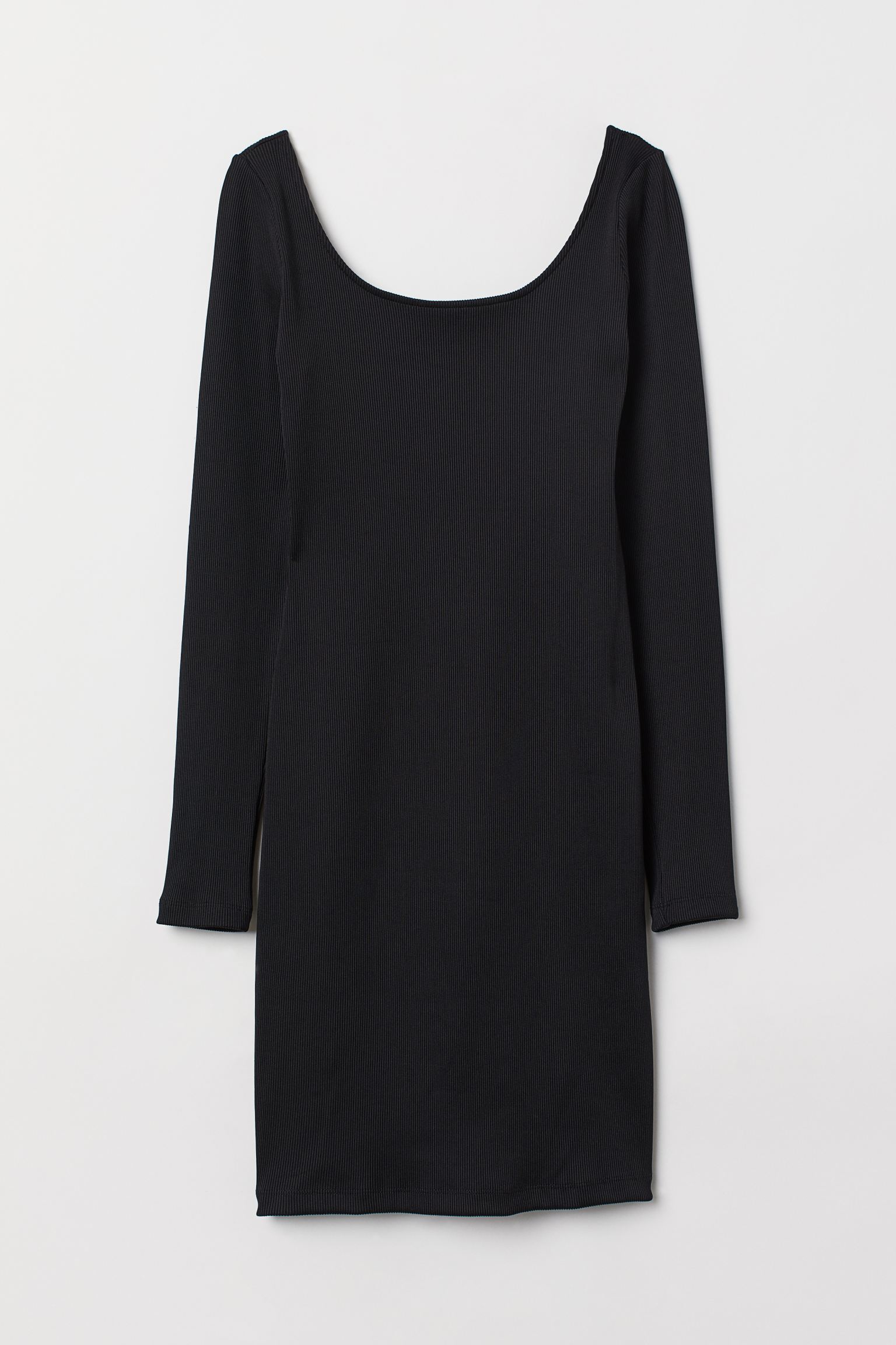 

Платье H&M M черный 7573409