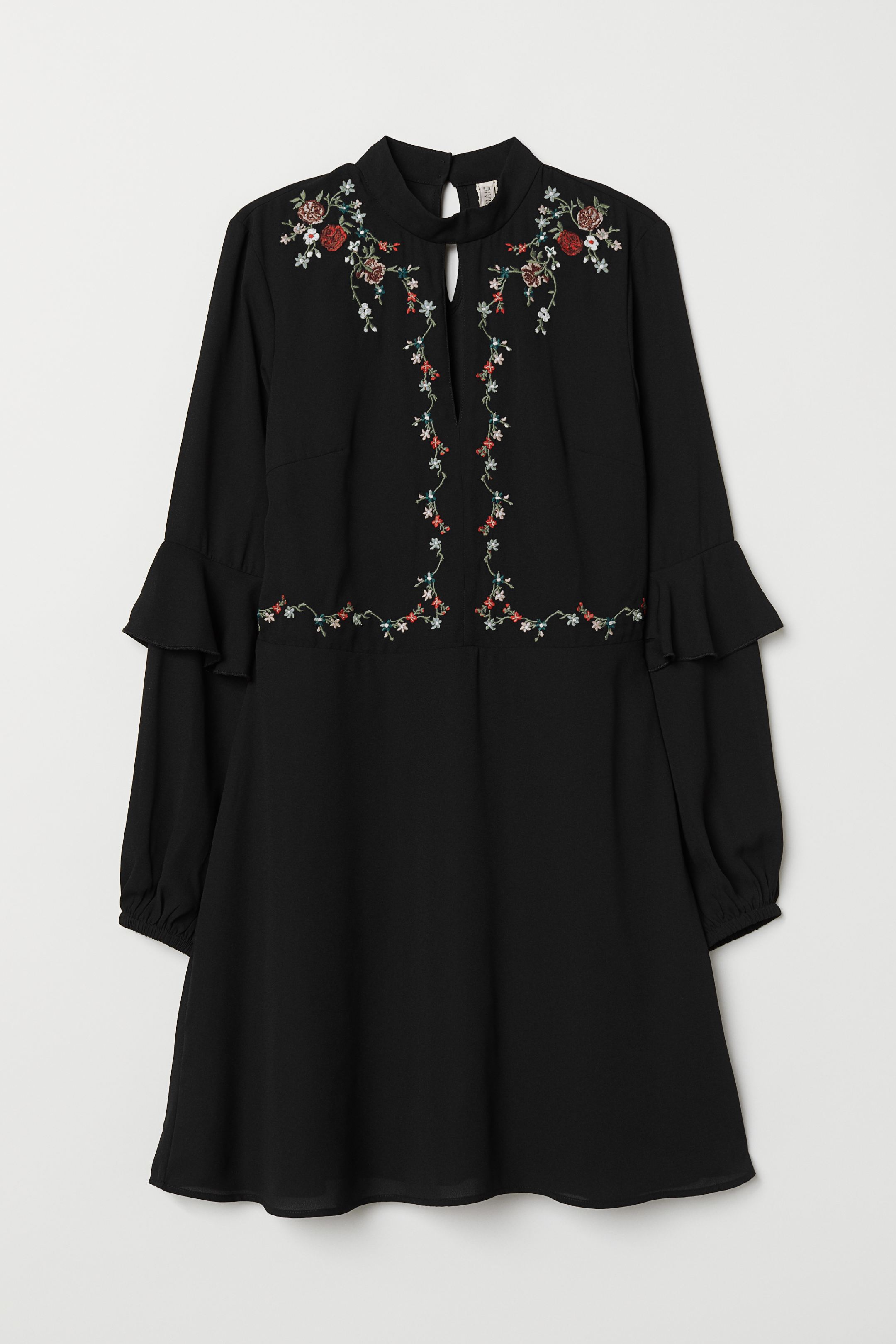 

Платье H&M 42 черный 6739608