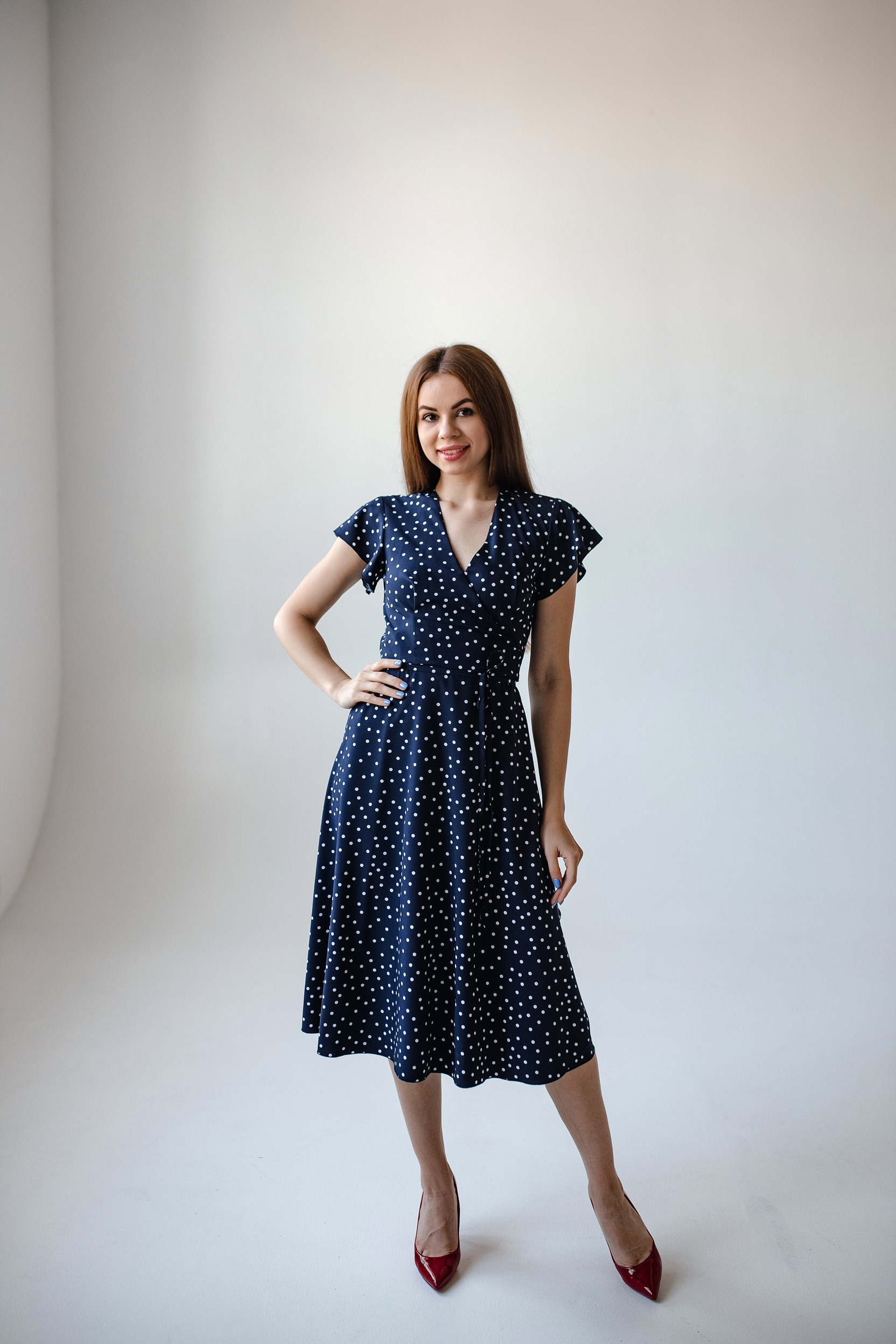 

Платье Wear me на запах из софта XS Темно синий 1w/19/79D
