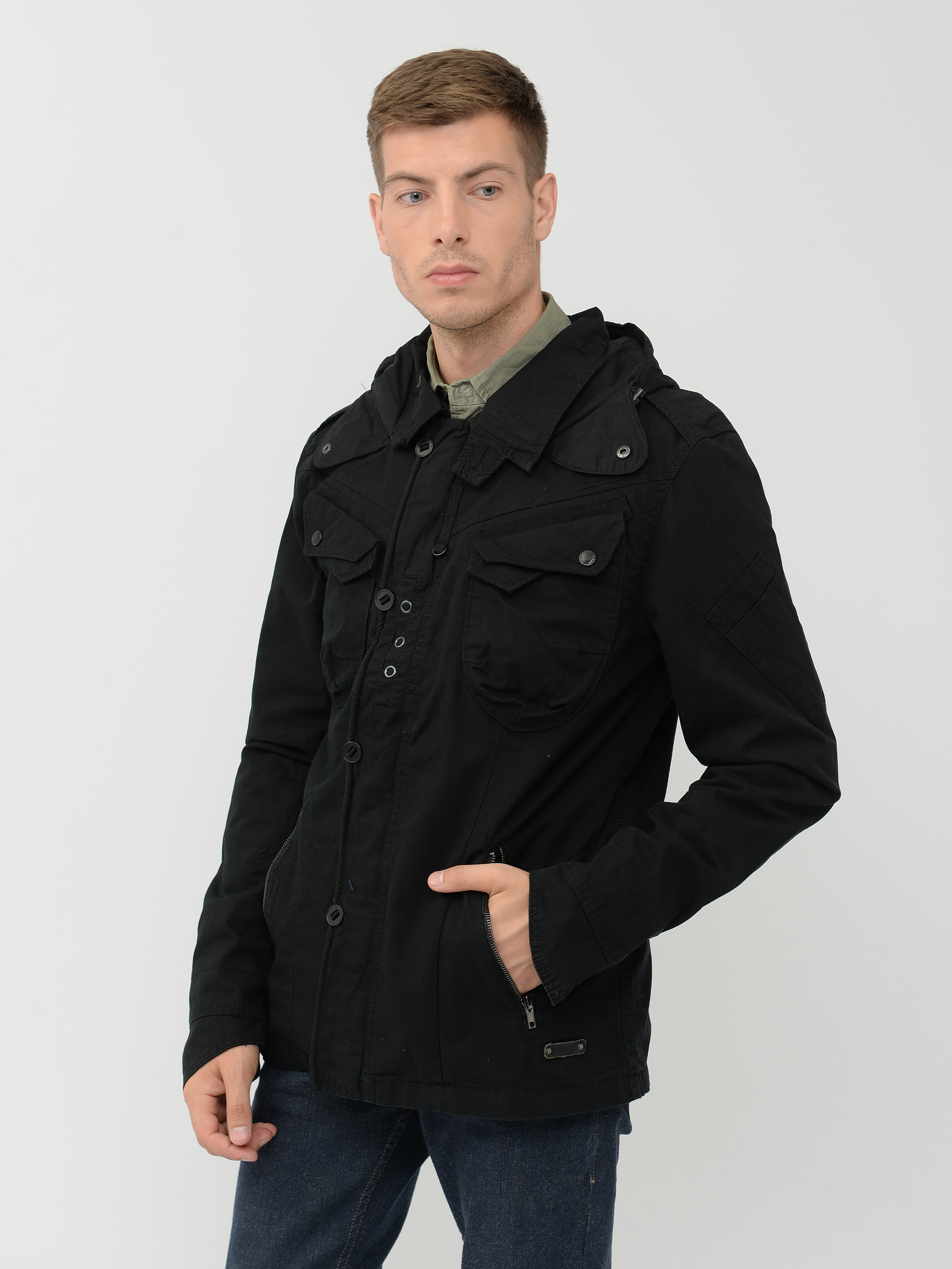 

Куртка Brandit Mens Byron Outdoorjacket 3133.2-L Черная