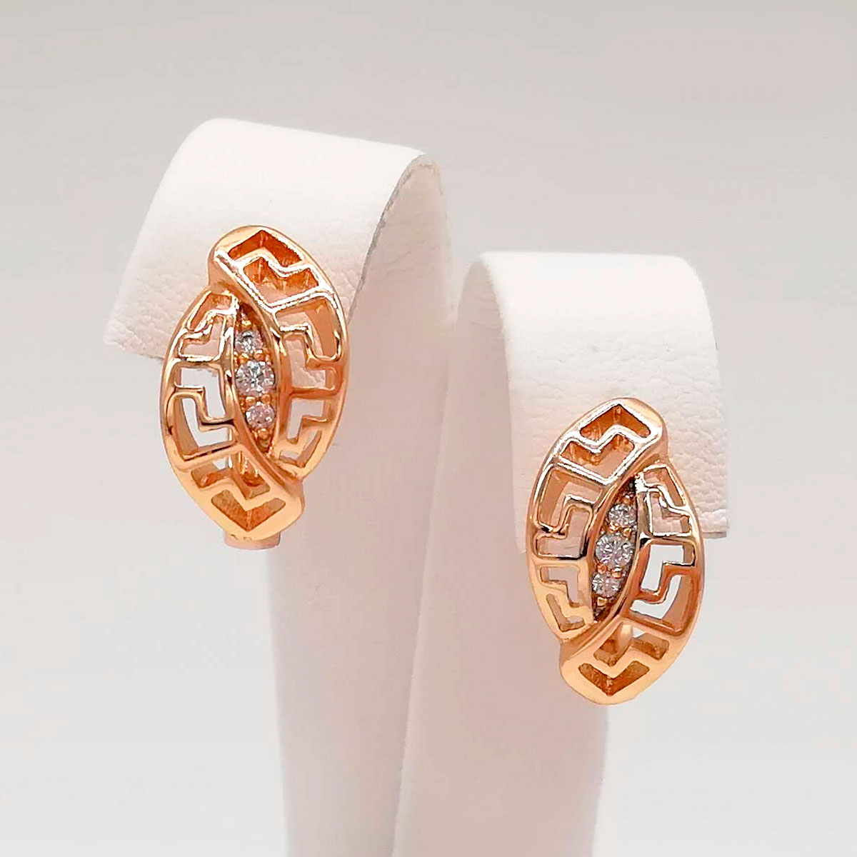 

Серьги Xuping из медицинского золота, белые фианиты, позолота 18К, 24593