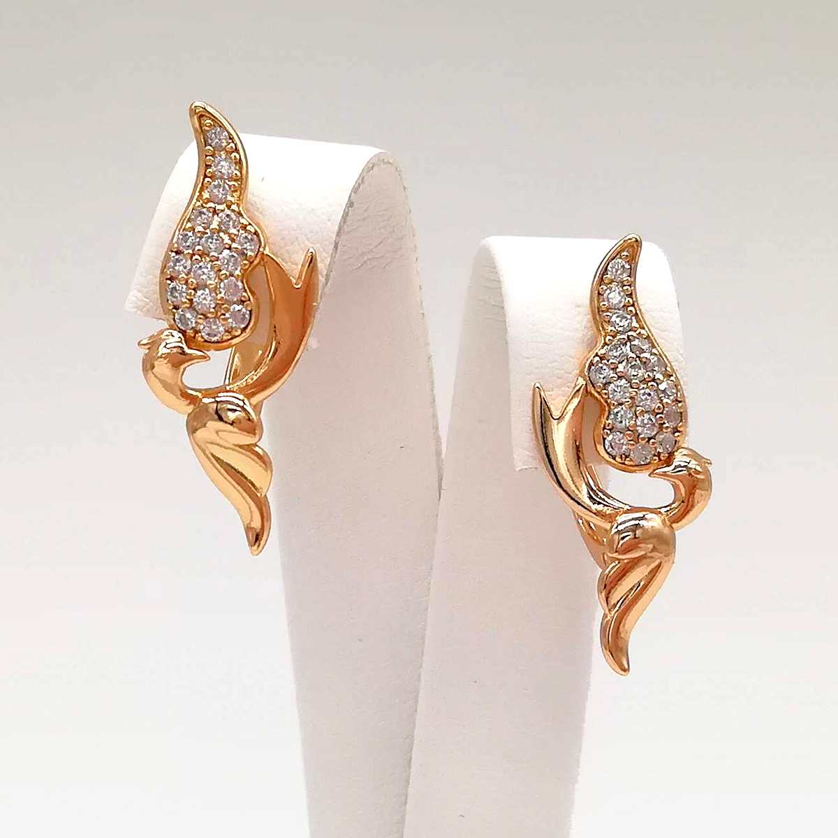 

Серьги Xuping из медицинского золота, белые фианиты, позолота 18K, 24553