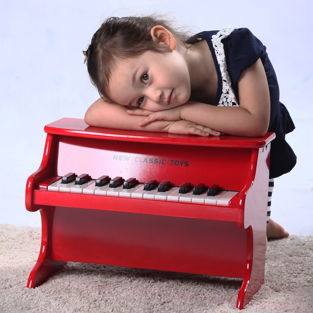 Piano new deals classic toys