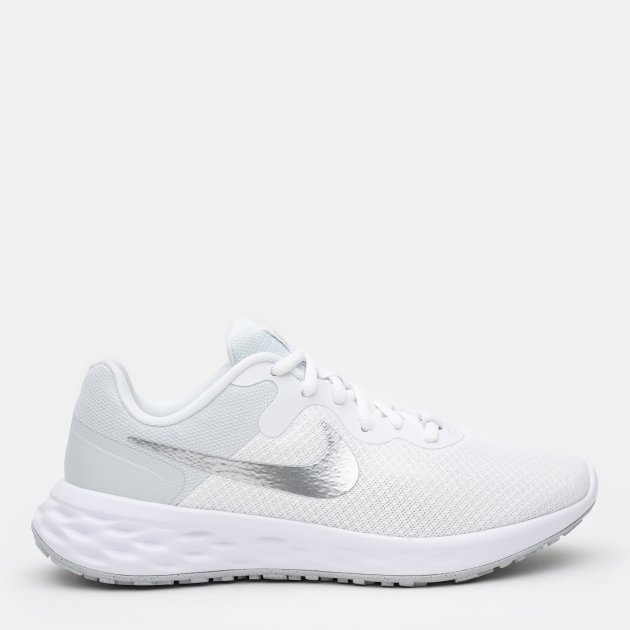 Women's nike cheap revolution shoes