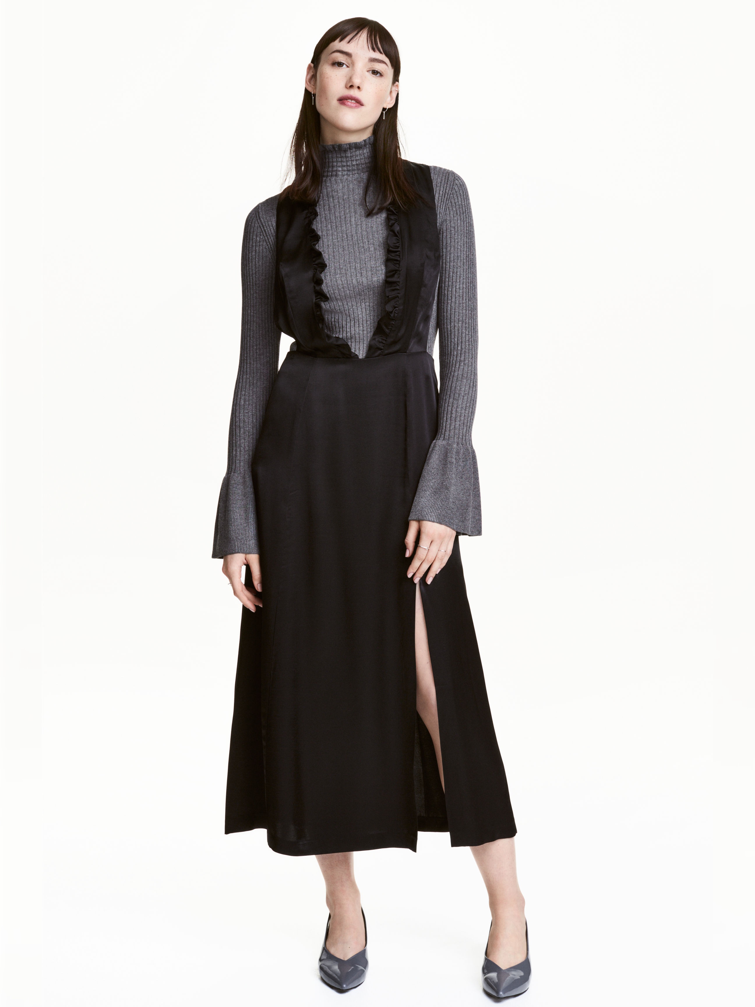

Платье H&M 4792805 38 Черное