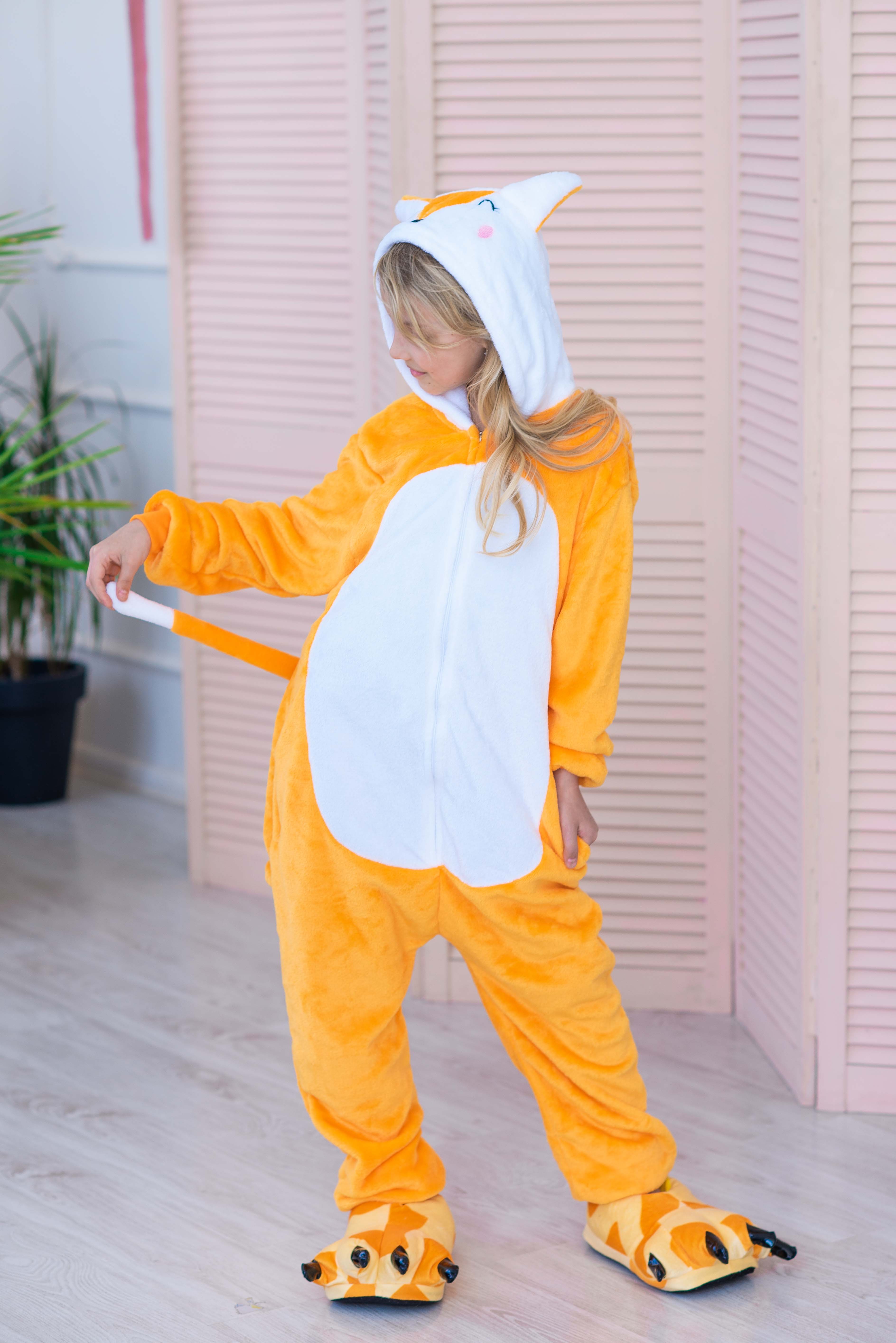 

Пижама Кигуруми детская BearWear Лиса (на молнии) XS 95 - 105 см Оранжевый (K0W1-0081-XS)