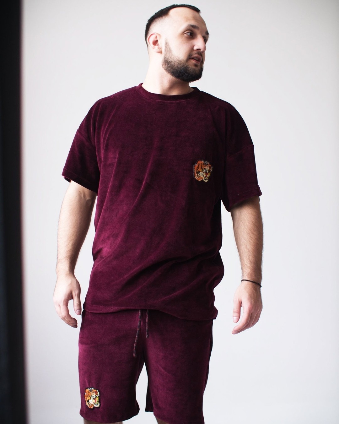 

Мужской костюм Heylook велюр M бордовый