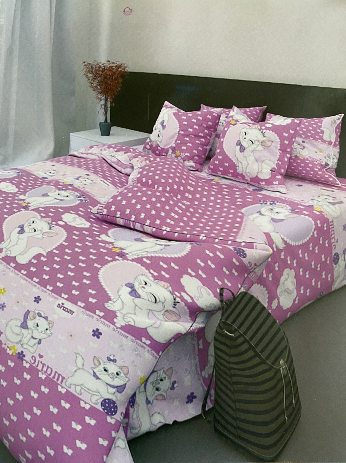 

Полуторное постельное белье для детей Vital-Textile Бязь Кошки 150х220