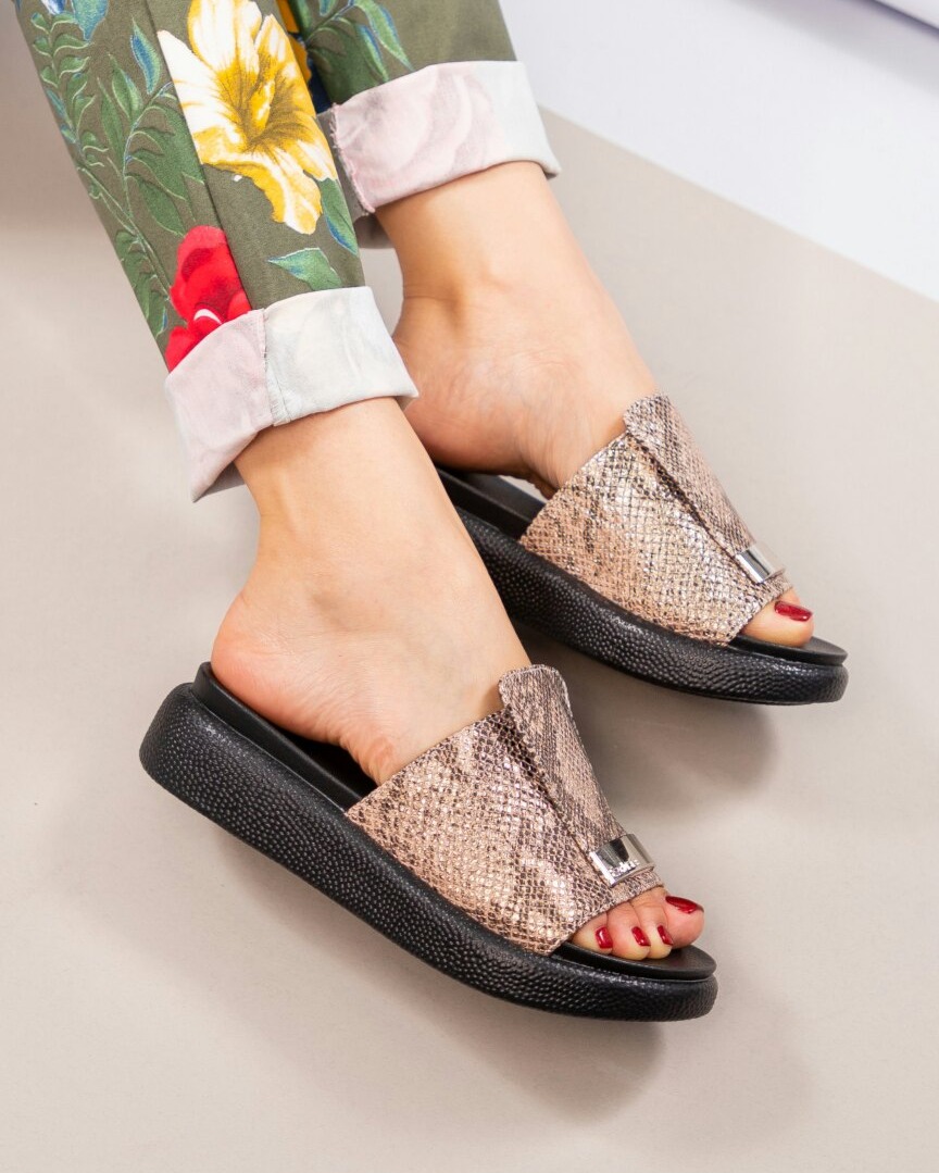 

Шлепки Stella Vinci 7688 36 (23,5) золотистый