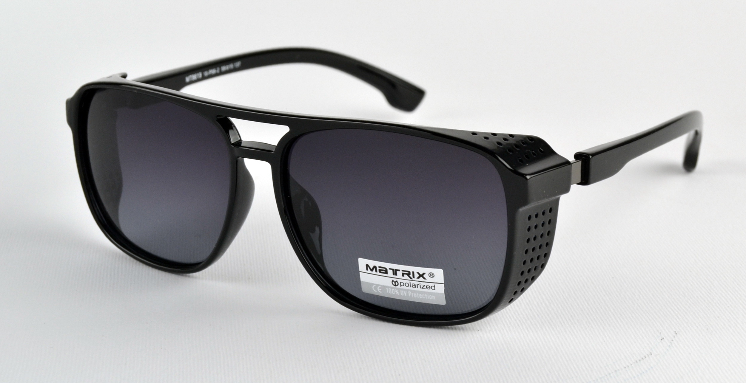 Солнцезащитные очки matrix polarized. Matrix Polarized mt8428. Matrix Polarized Cat.1 очки. Солнцезащитные очки мужские Matrix Polarized.