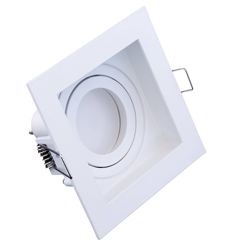 

Точечный светильник Skarlat Th3530 Wh