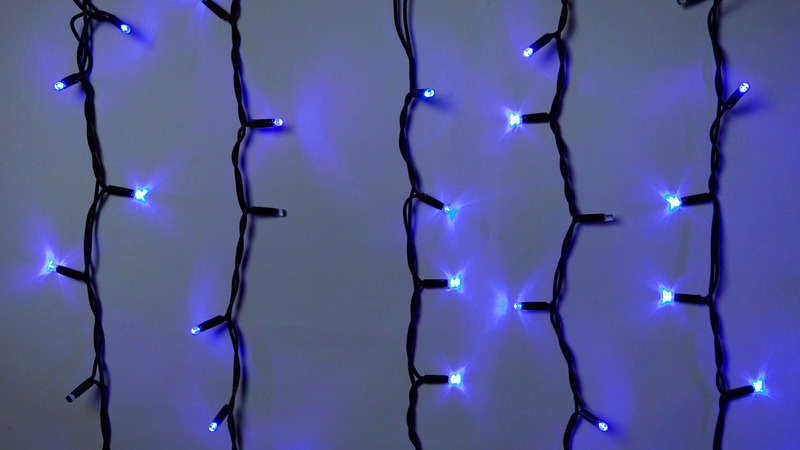 

Гирлянда Delux Icicle 108Led 2X1M 27 Flash Син/черн Ip44 En (90012946)