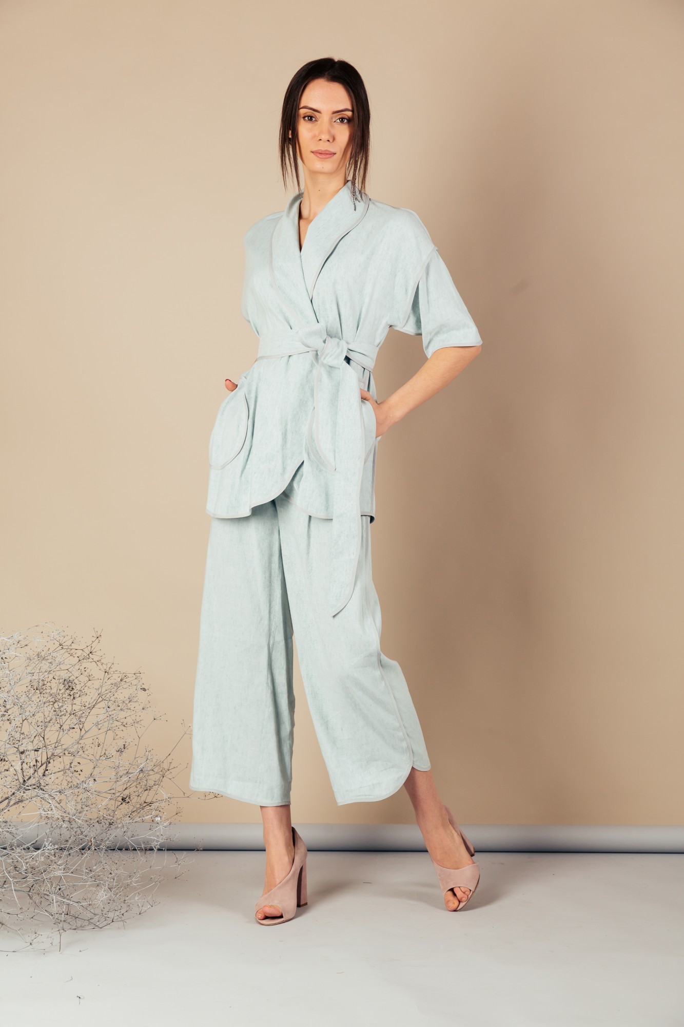 

Костюм Кимоно MOMOT S (44) ментол (072_073_linen suit)