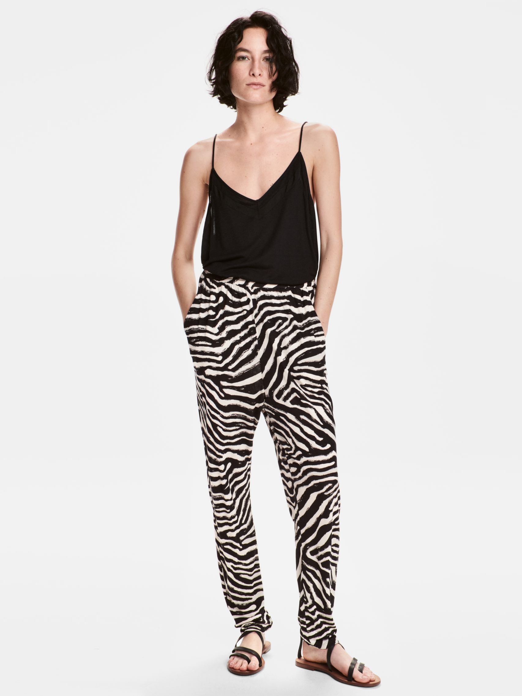 

Брюки H&M 4898385 S Черные с белым