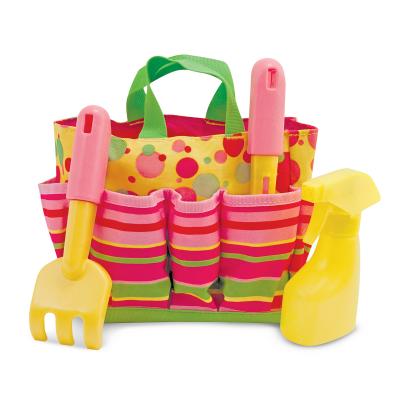 

Игровой набор Melissa&Doug Маленькая садовница (MD16232)