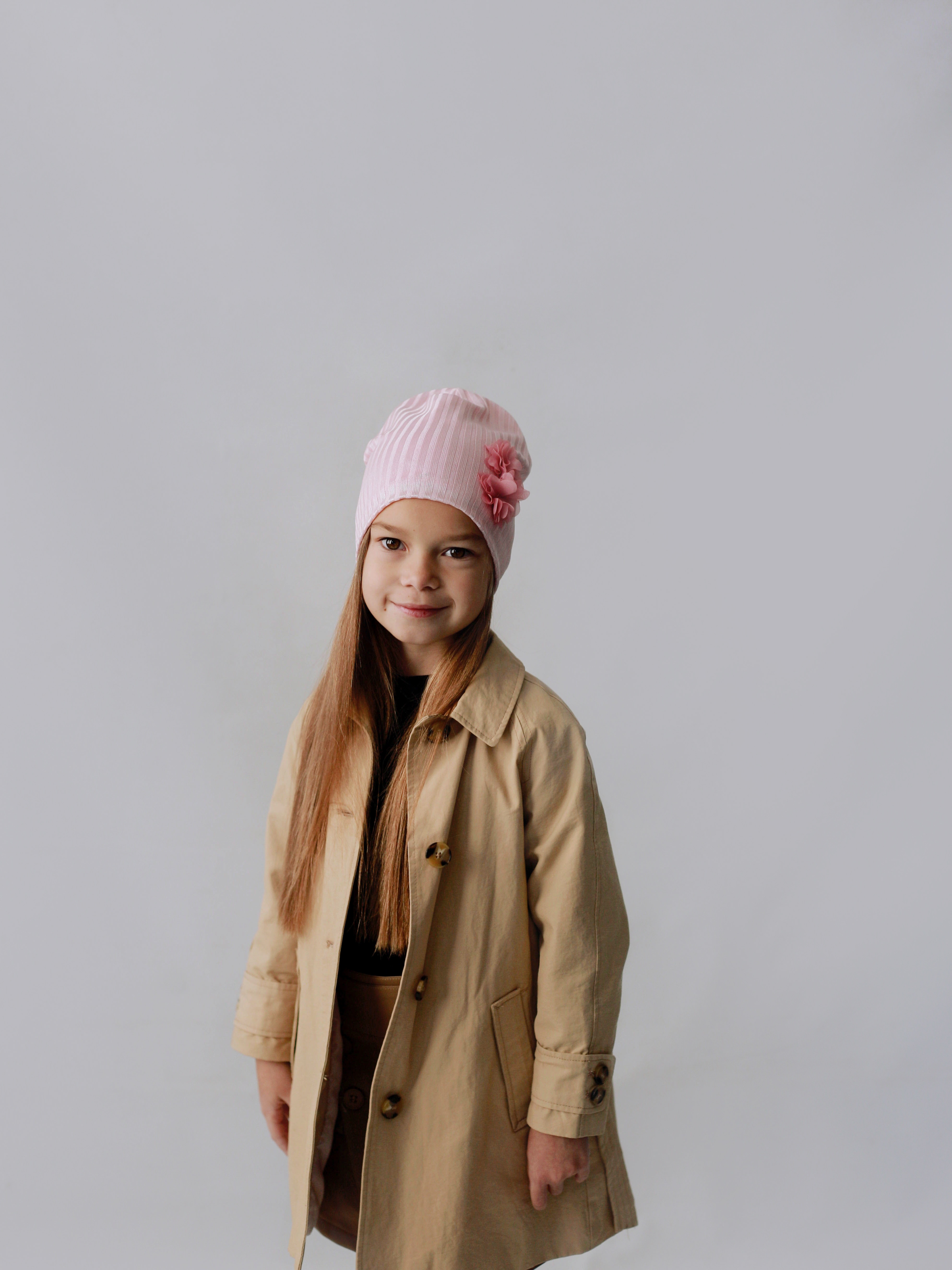 Акция на Дитяча демісезонна шапка-біні для дівчинки Dembohouse Фортюна 22.02.022 48 Пудрова от Rozetka