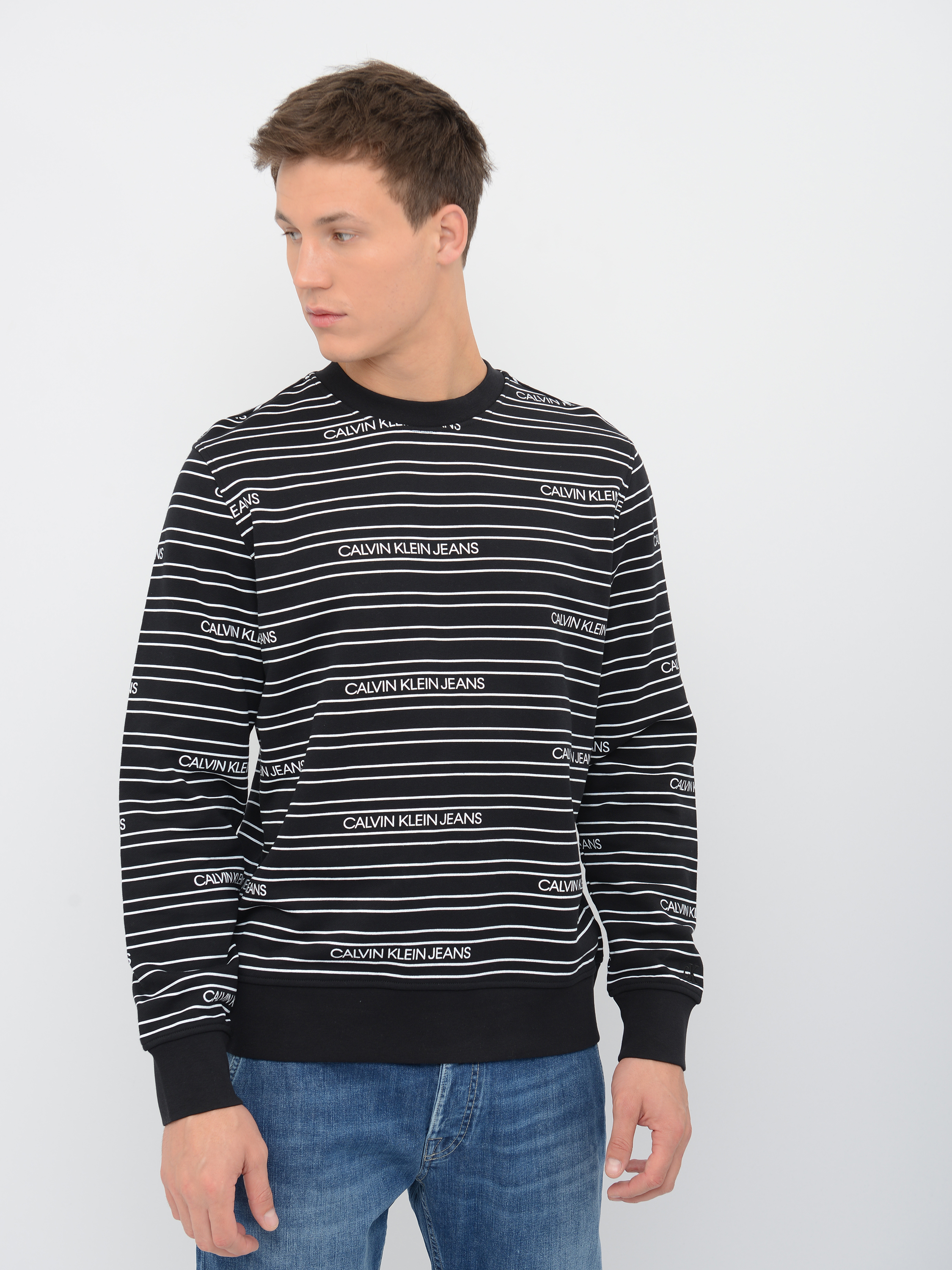 

Свитшот Calvin Klein Jeans J30J316332-BAE0 XXL Ck Black
