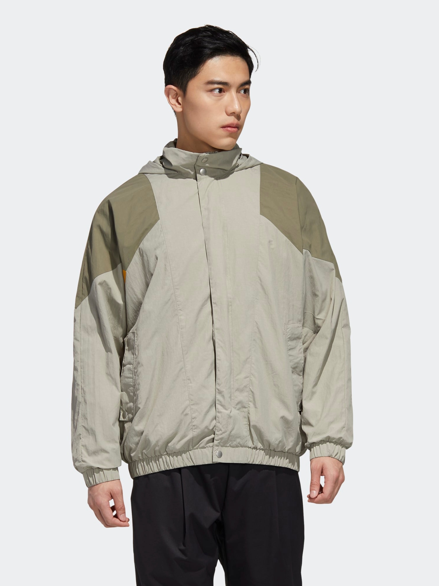 

Ветровка Adidas M Mhs Wov Jkt GE0385 S Feather Grey