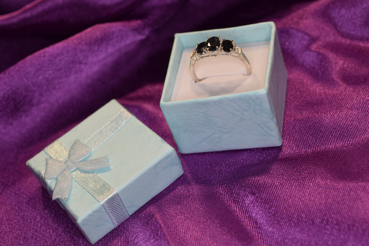 

Кольцо из серебра со Шпинелью Элегантность 2413 Sky Jewelry 18,5