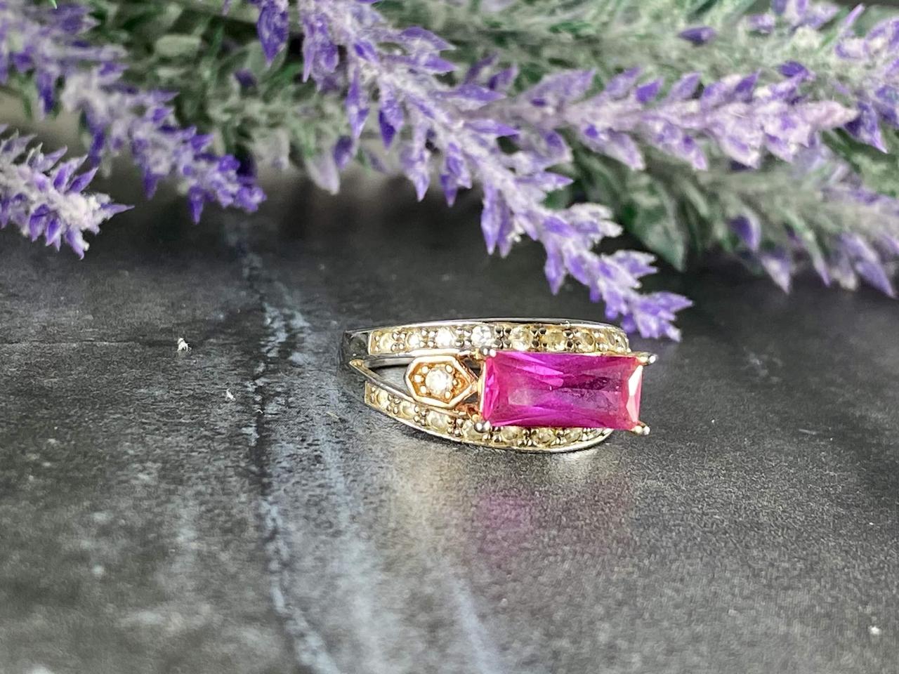 

Кольцо из серебра с Топазом и Фианитами 76565 Sky Jewelry 18,5 (7844)