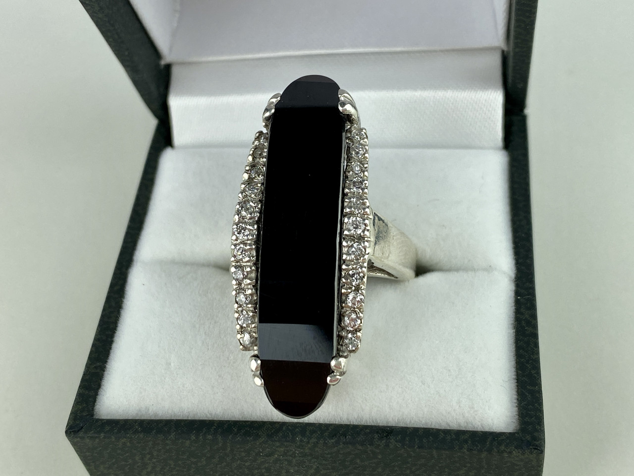 

Серебряное кольцо с Камнями Нефрит и Кварц Эйфория 26 Sky Jewelry 18 (а937827)