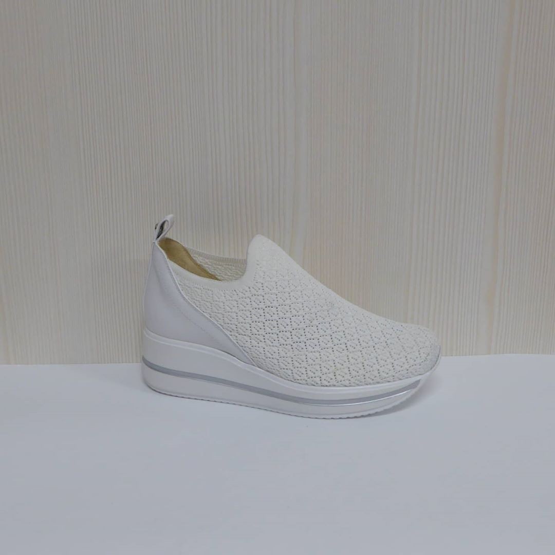 

Кросівки Kelton 37 Білі 5055