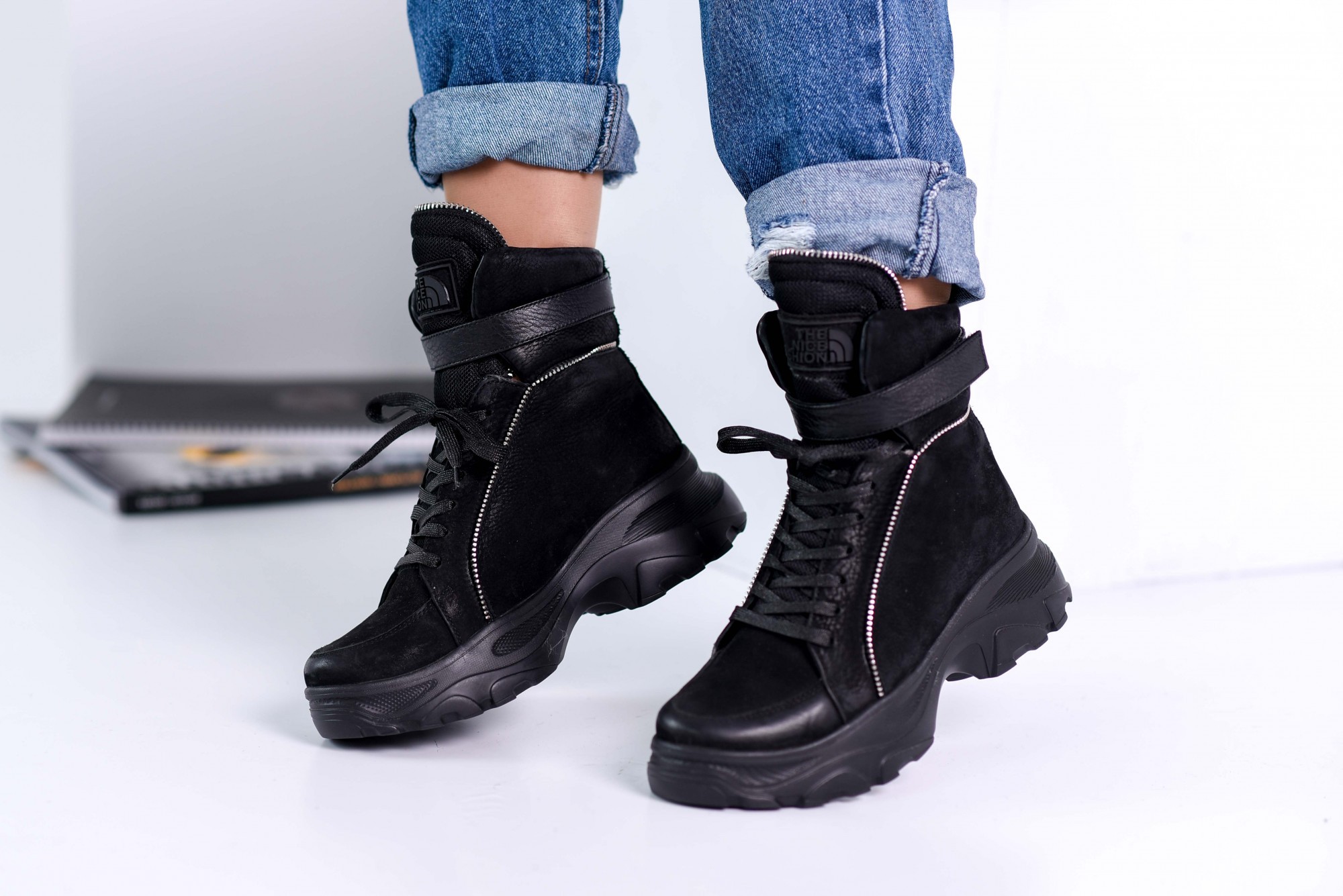 

Ботинки Maya Shoes 2400 Черный 40р