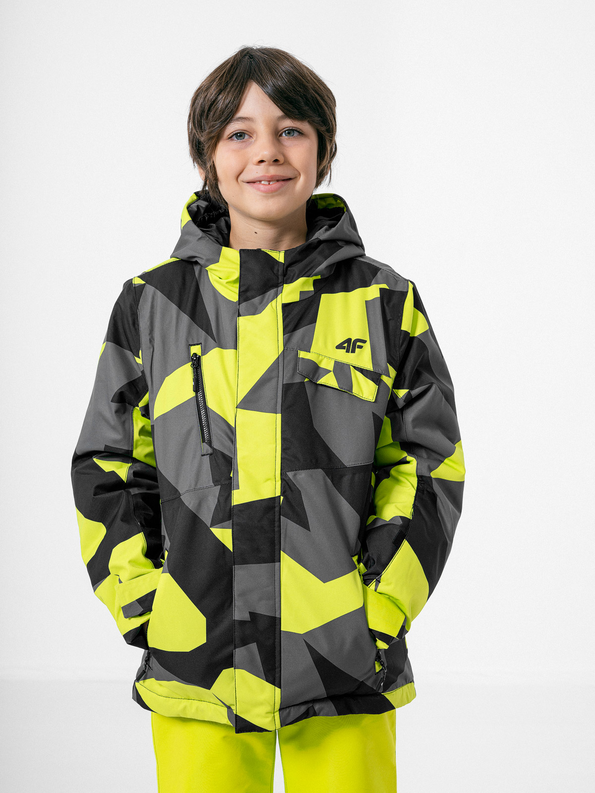 Акция на Дитяча зимова лижна куртка для хлопчика 4F HJZ22-JKUMN002-90S 134 см от Rozetka