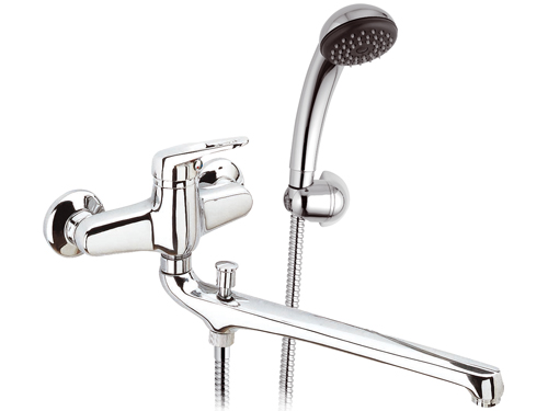 

Смеситель для ванны с душем REMER R49