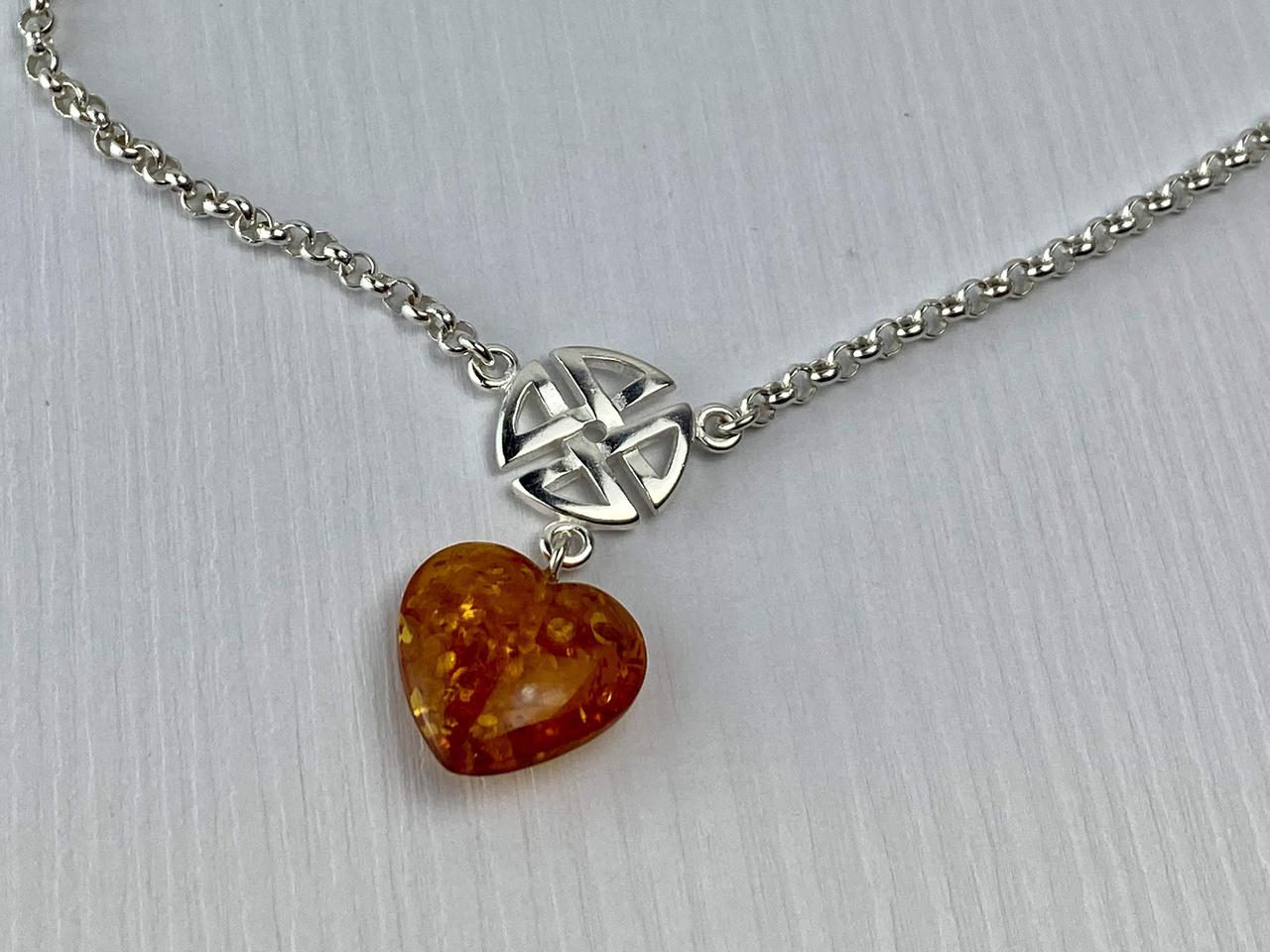 

Серебряное ожерелье С Янтарем Сердце 2726 Sky Jewelry