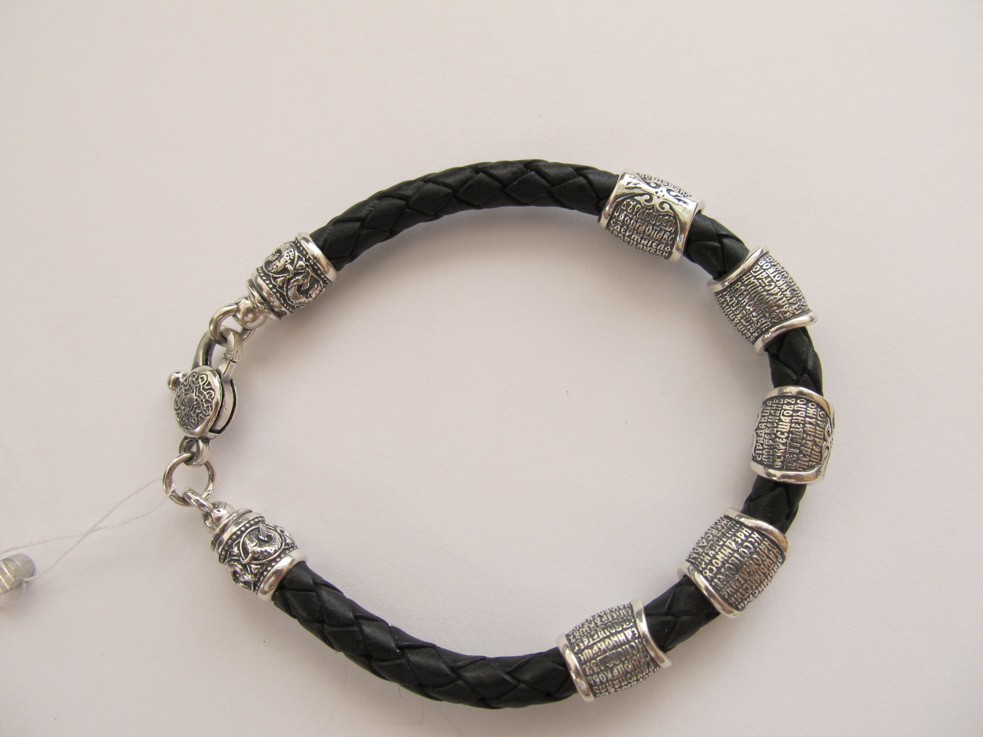 

Браслет кожаный на руку мужской со вставками из серебра SilverArtisan 1.71327 18 размер