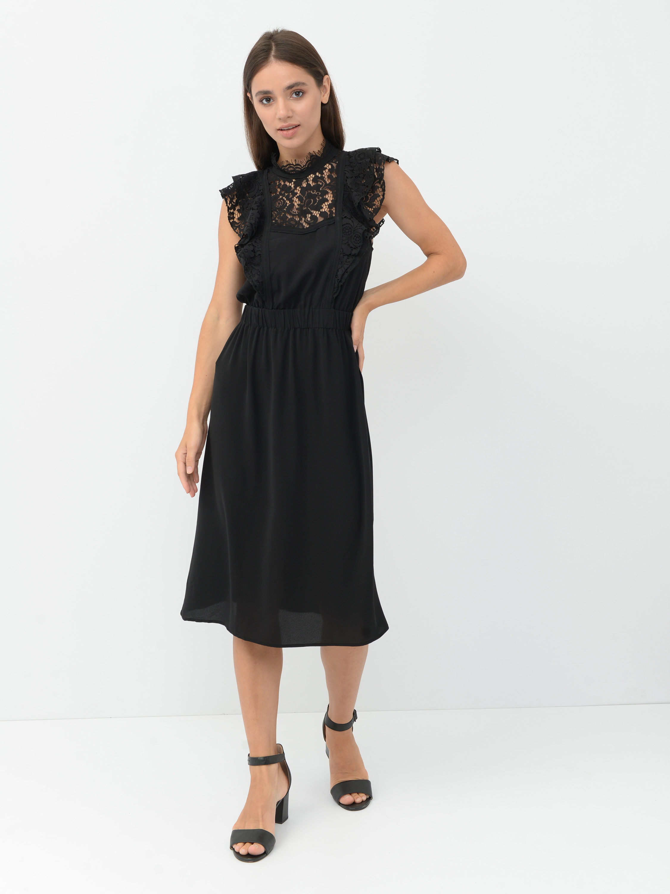 

Платье H&M 2200120 42 Черное