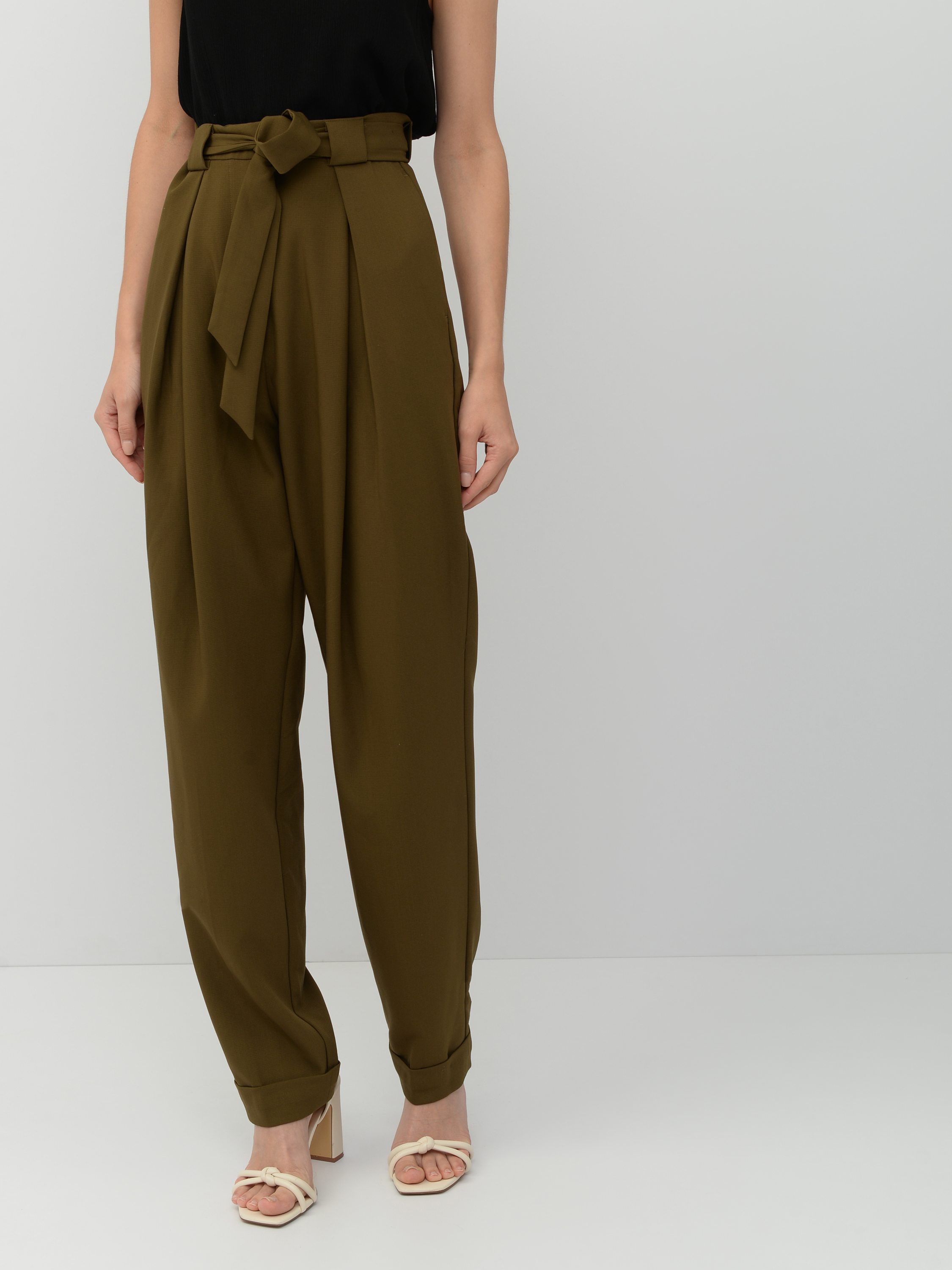 

Брюки H&M 2255447 36 Хаки