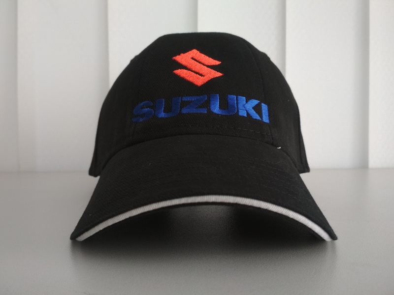 

Кепка CoFee TURNED SANDWICH плотный хлопок с логотипом Suzuki черная 1734