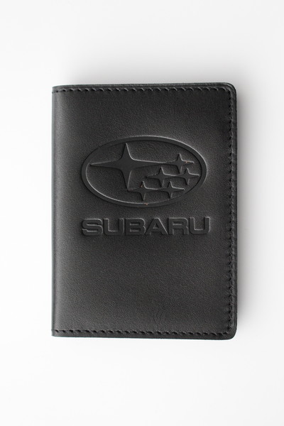 

Кожаная обложка для прав Image-D с логотипом Subaru черная 5070