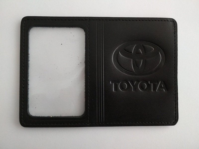

Кожаная обложка для прав Image-D с логотипом Toyota черная 5071