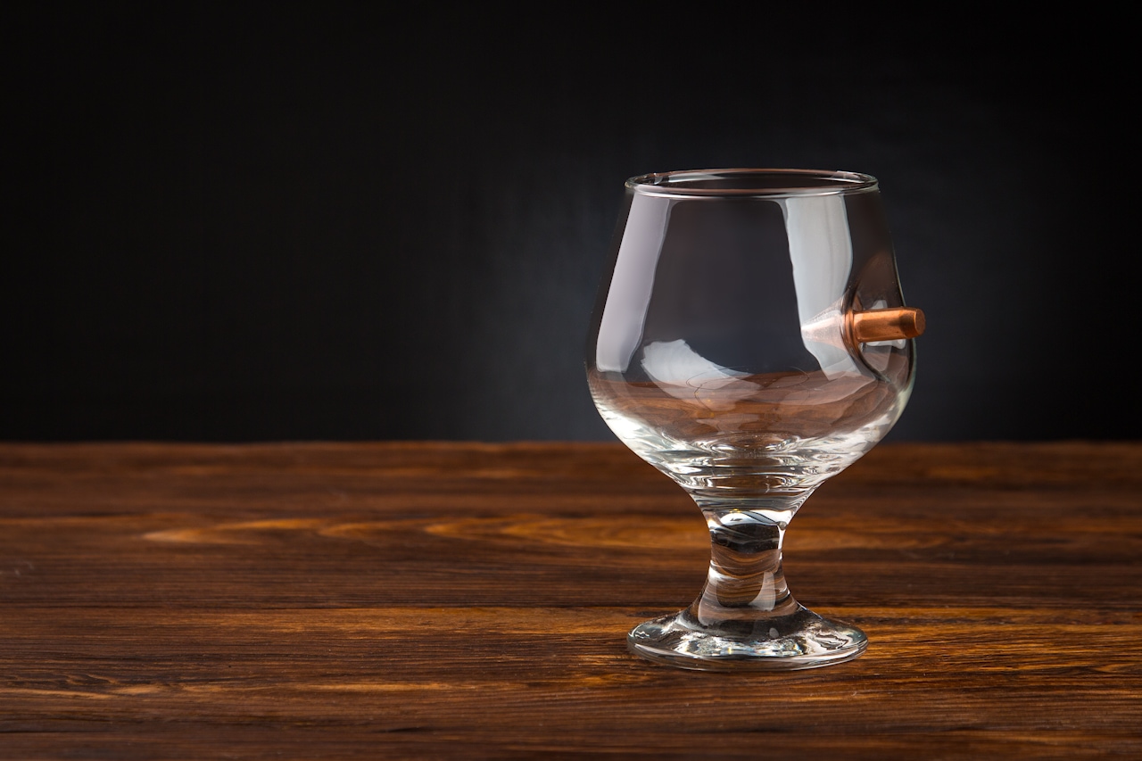 

Коньячный бокал Hot Shot с настоящей пулей 7.62 мм