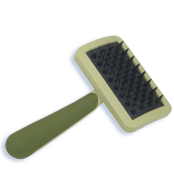 

Щетка мягкая Safari MASSAGER BRUSH массажнаядля короткошерстных собак