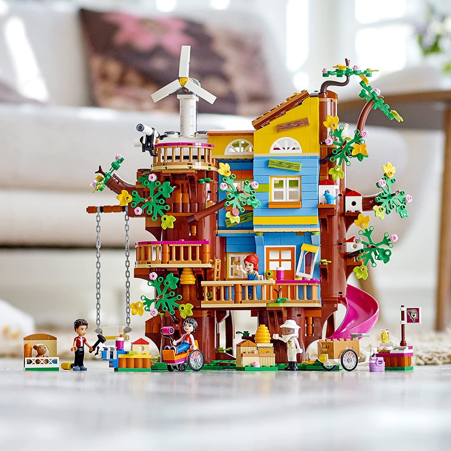 Конструктор Lego Friends Дом друзей на дереве 1114 деталей (41703) – фото,  отзывы, характеристики в интернет-магазине ROZETKA от продавца: TOYS LINE |  Купить в Украине: Киеве, Харькове, Днепре, Одессе, Запорожье, Львове