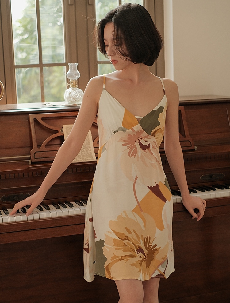 

Рубашка ночная женская Flower riot Berni Fashion (M) Бежевый