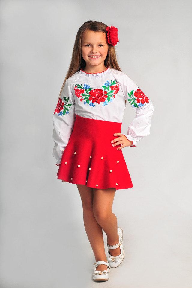 

Вышиванка для девочки 128 см KT00033