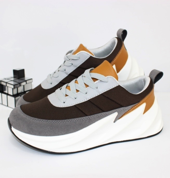 

Женские кроссовки Comfort L005-9 39 24.7см коричневый