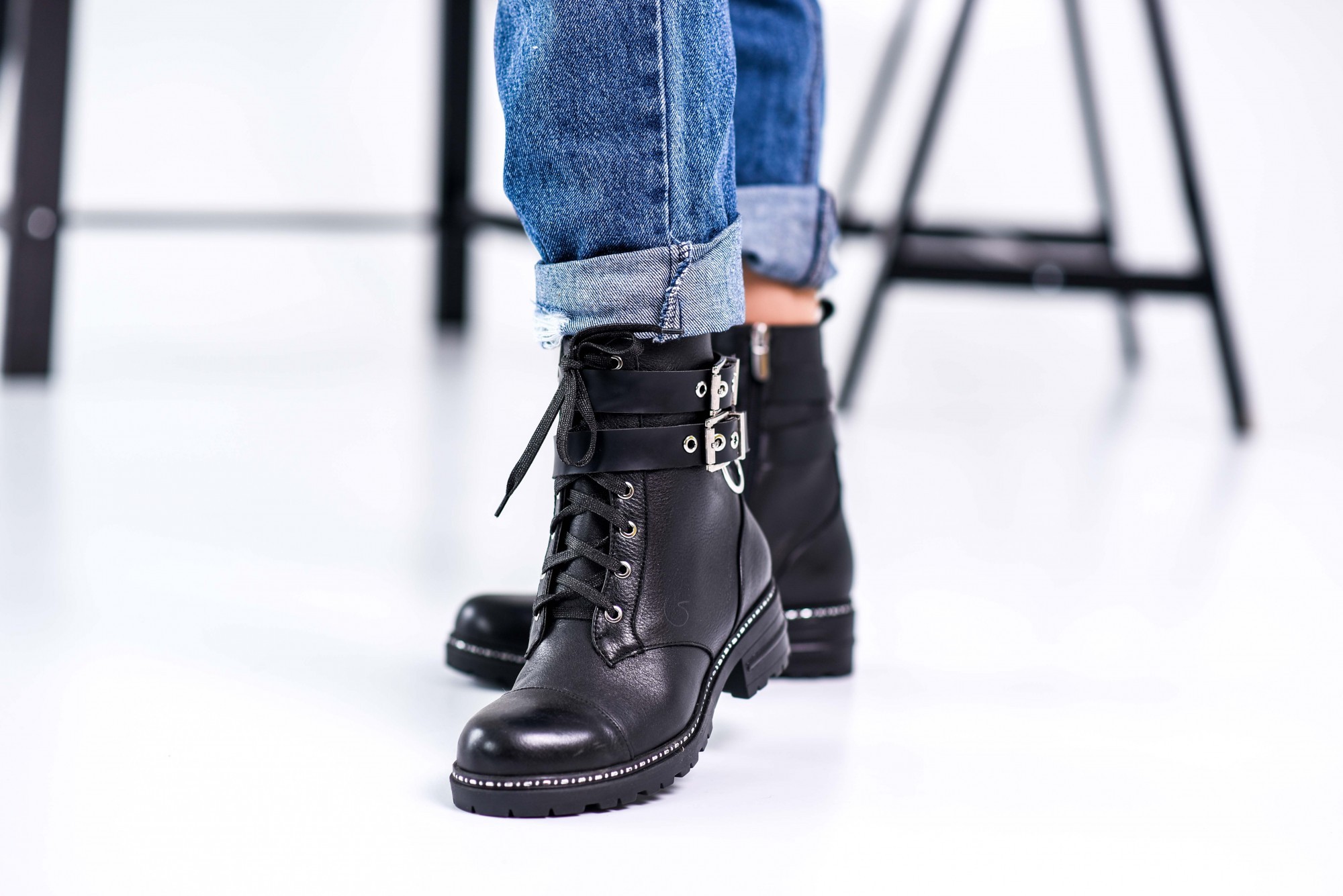 

Ботинки Maya Shoes 2348 Черный 37р