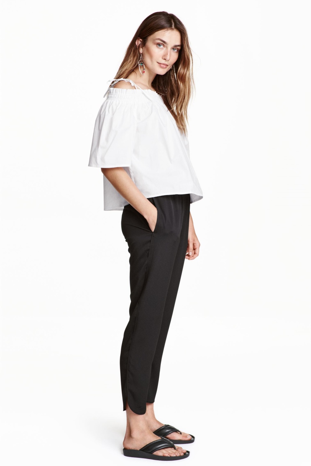 

Брюки H&M Conscious Exclusive 03994824 40 Черные