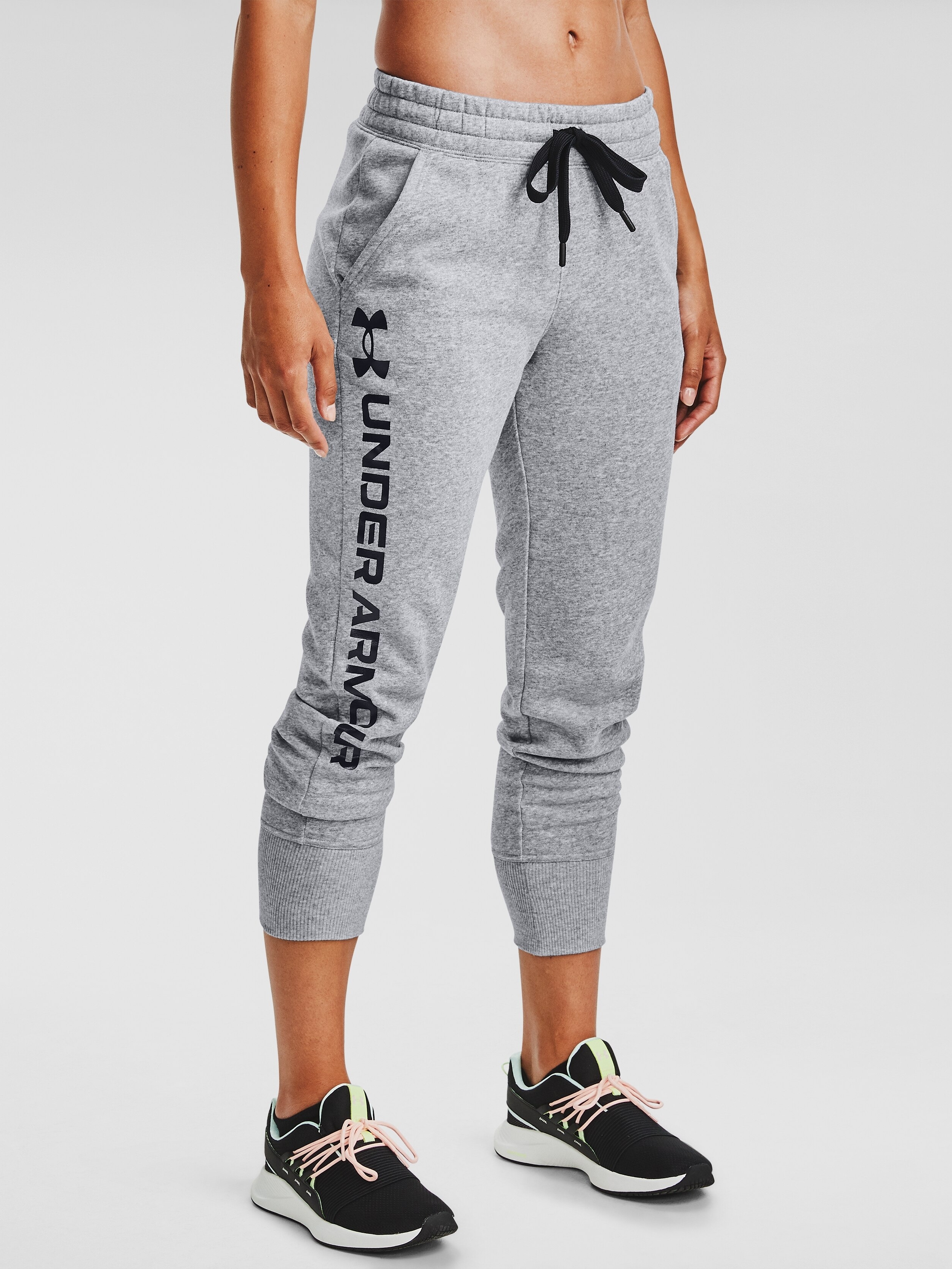 

Спортивные штаны Under Armour Rival Fleece Metallic Jogger 1356412-035 XL