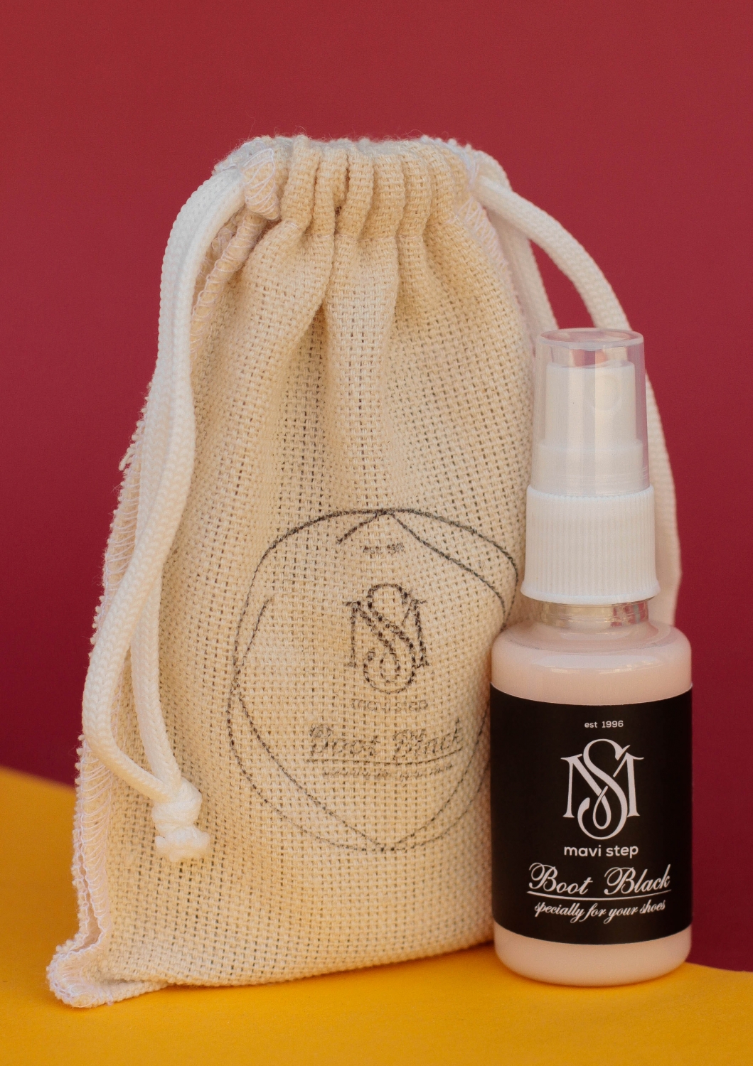 

Нейтральный спрей-восстановитель для замши и нубука MAVI STEP Nubuck & Suede Spray, 50 мл