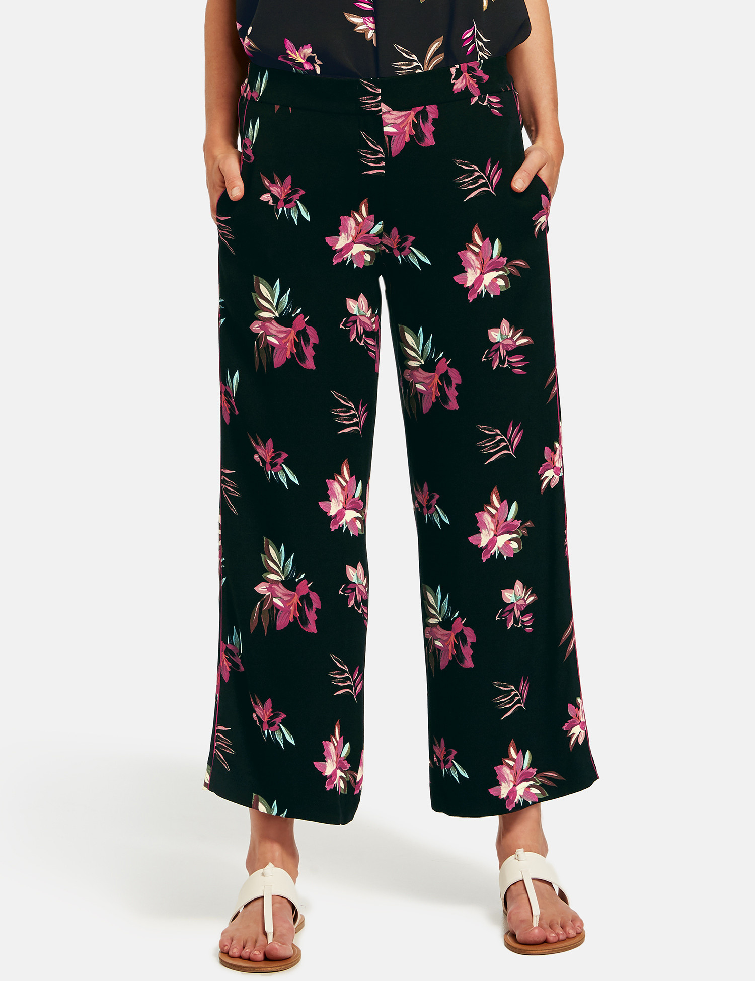 

Брюки Gerry Weber 38 Черные 320042.38198