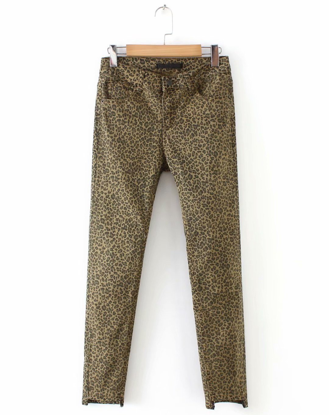 

Джинсы женские стрейчевые с ассиметричным краем Leopard Berni Fashion (S) Коричневый