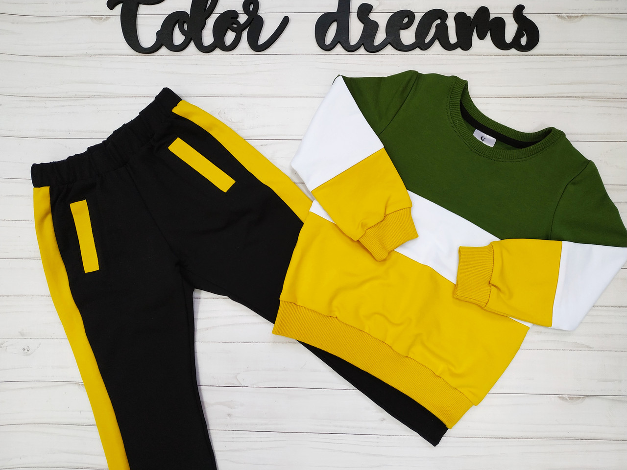 

Спортивный костюм Color Dreams 11242/1/122 122 Разноцветный