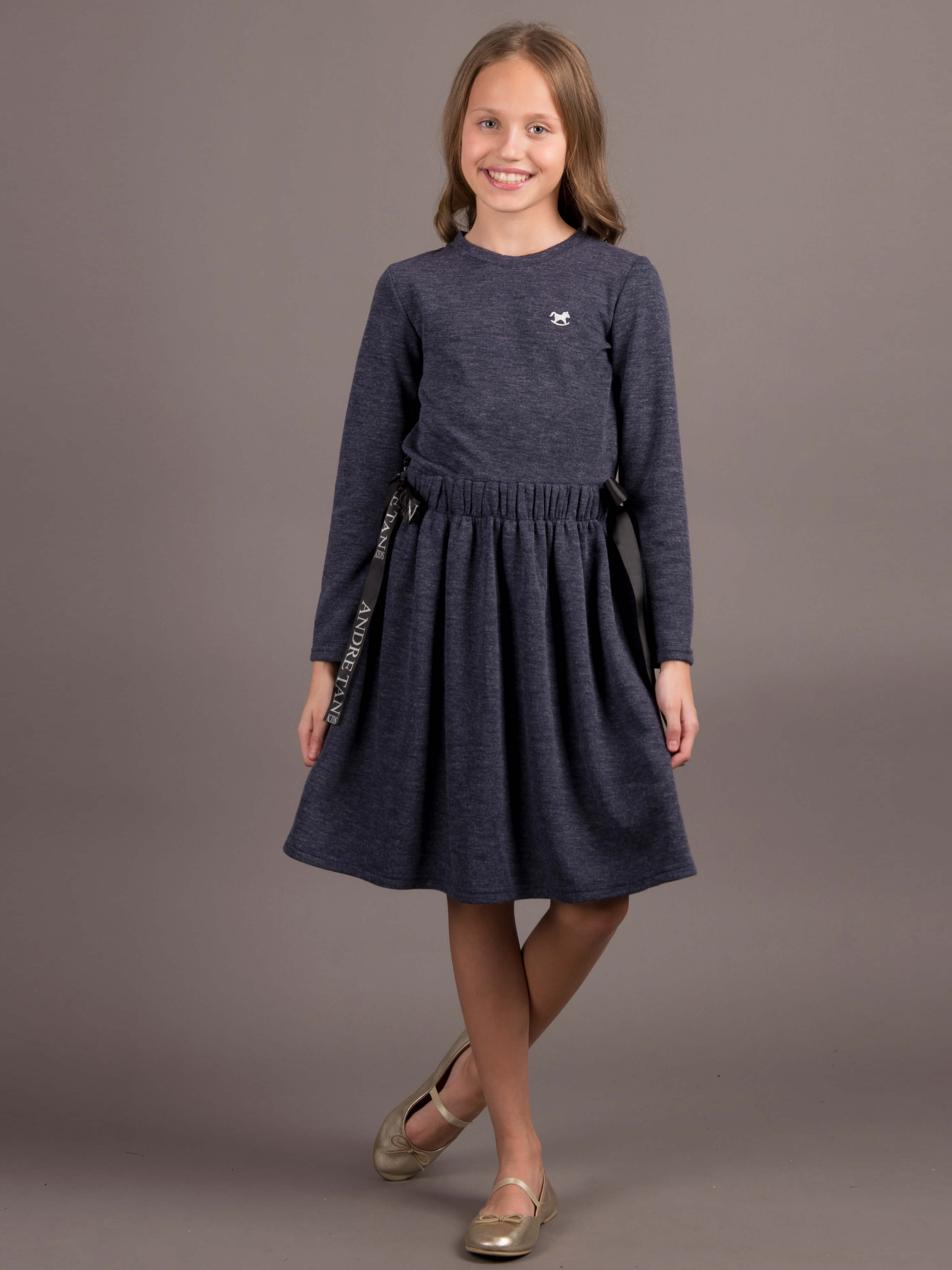 

Платье ANDRE TAN Kids K30089P 116 см Темно-синее
